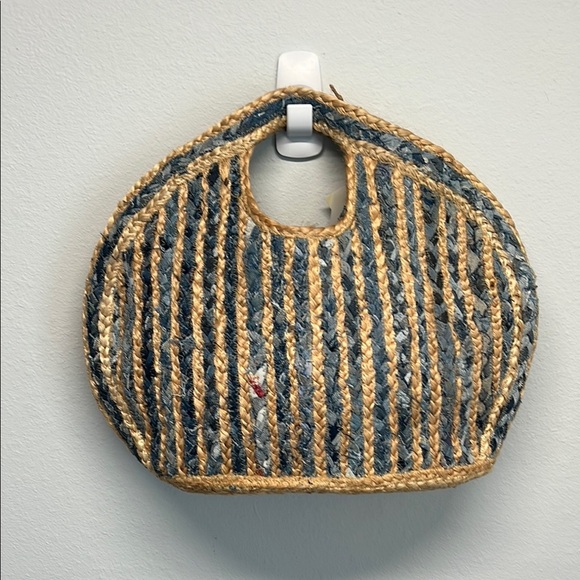 Antik Kraft | Jute & Recycled Denim Tote 🤎 - Picture 5 of 12